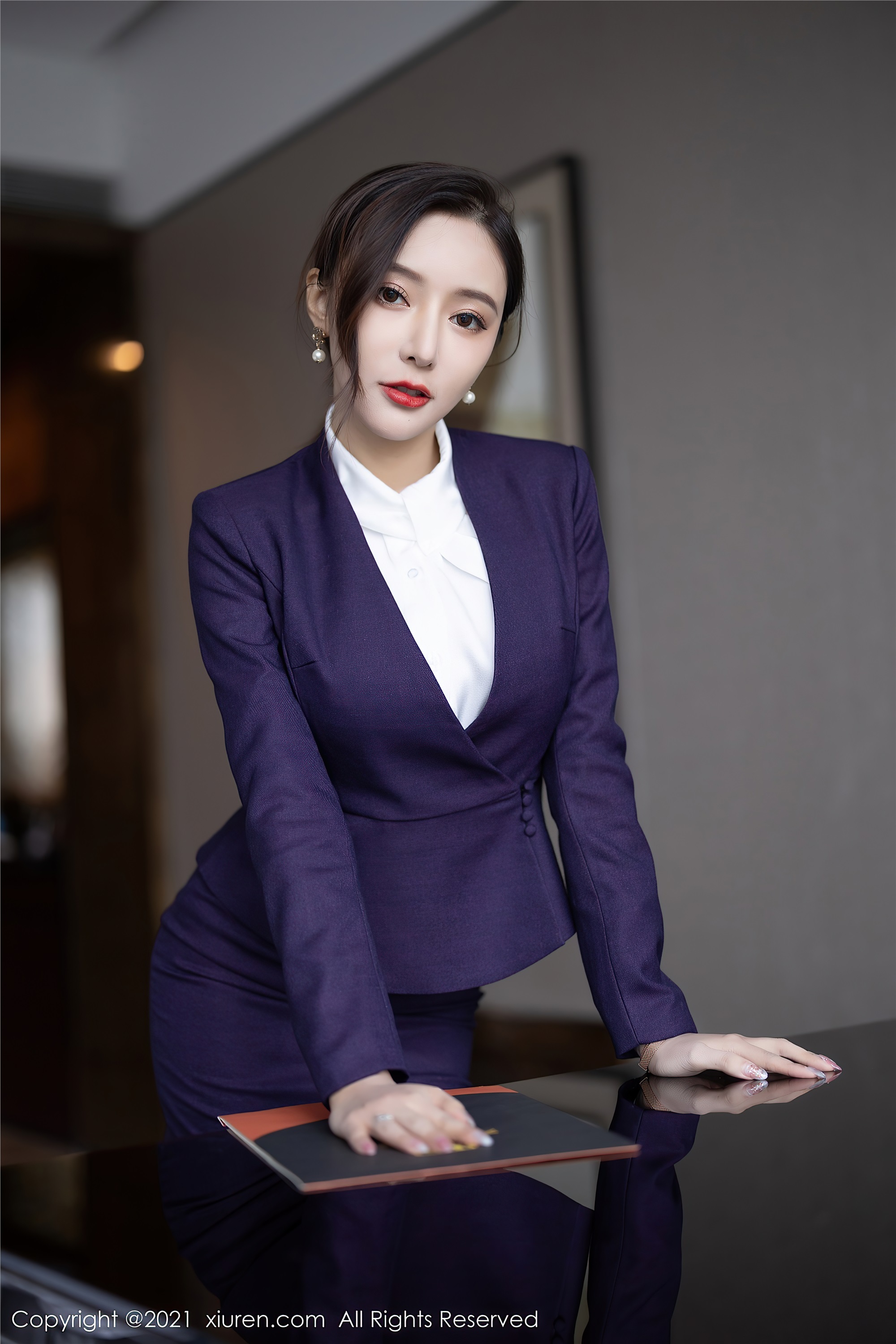 Xiuren秀人网 2021.11.08 NO.4184 王馨瑶yanni